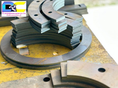 ผลิตชิ้นงานตามแบบ